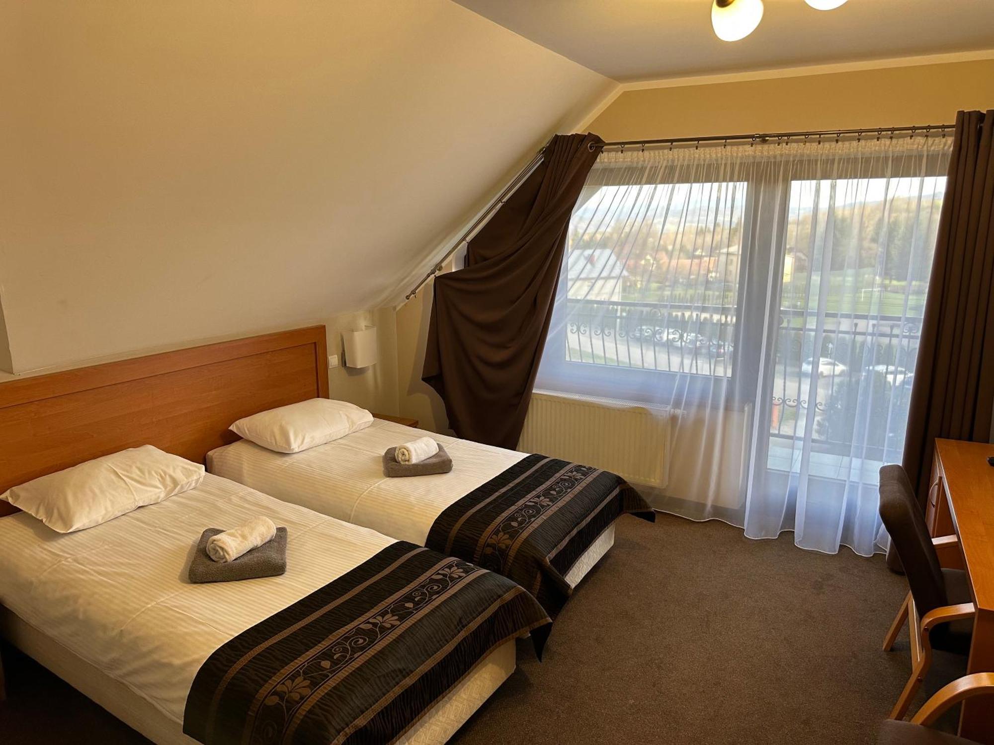 Hotel Zimnik Luksus Natury Spa & Wellness Ostre Ngoại thất bức ảnh